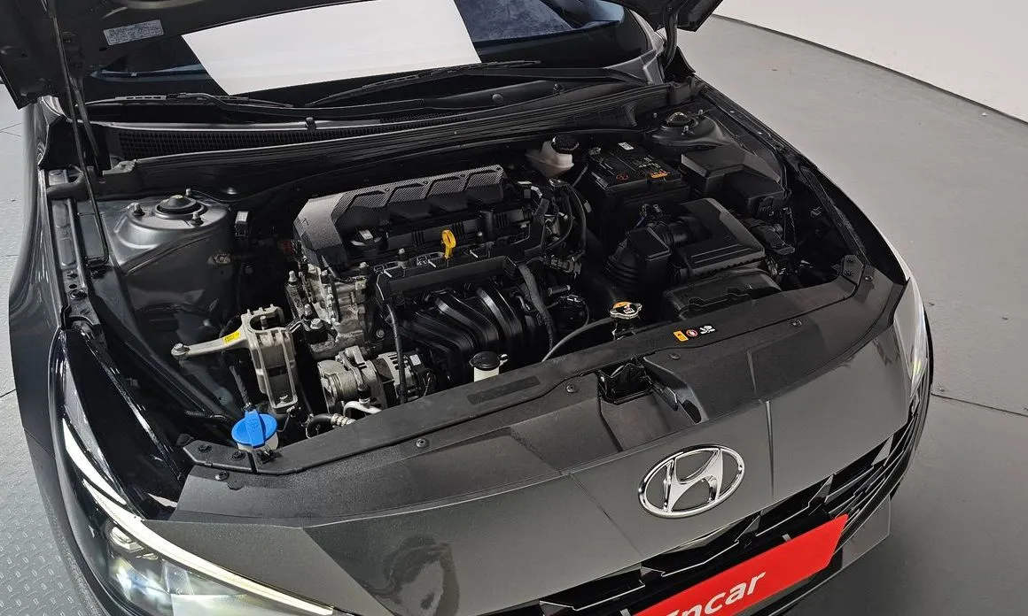 Hyundai AVANTE — фото 2