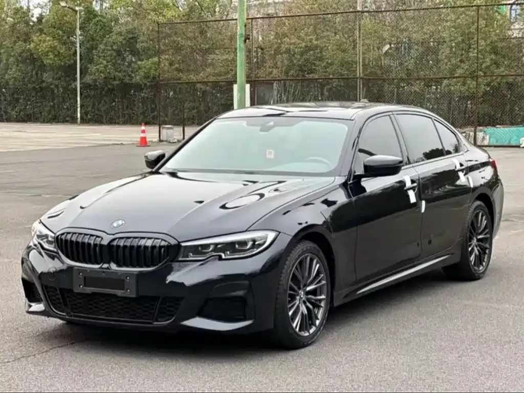 BMW 3 Series — фото 1
