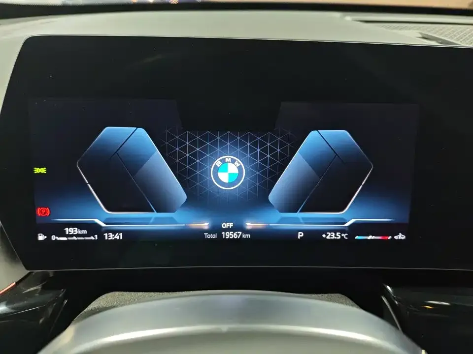 BMW X1 — фото 2