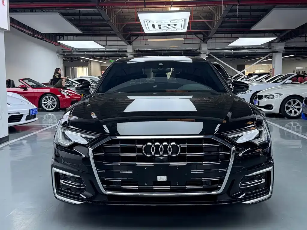 Audi A6L — фото 10
