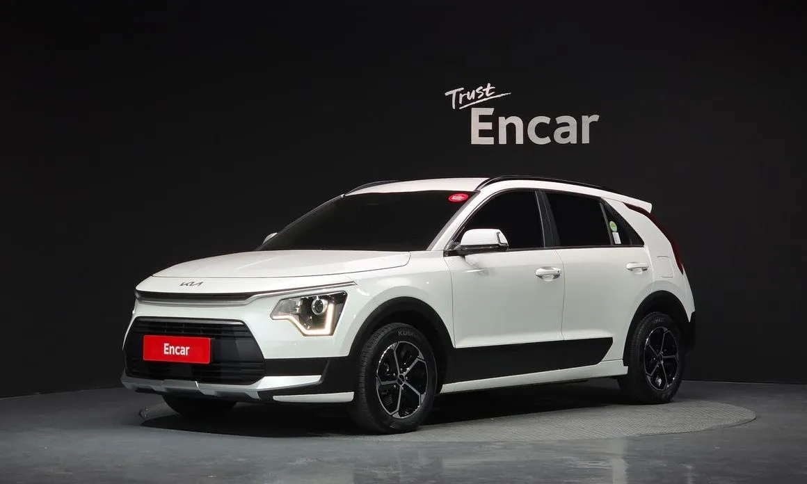 Kia Niro — фото 1
