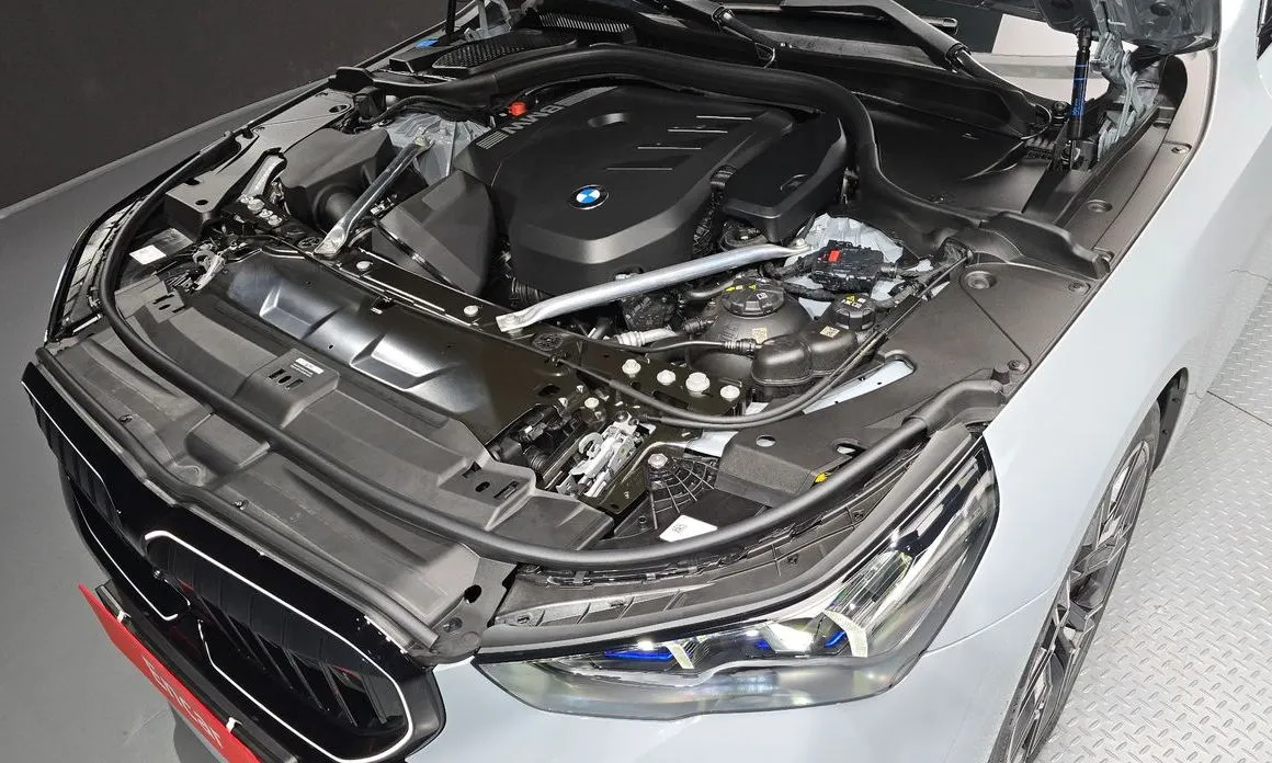 BMW 5-Series 2026 из KR, фото 10
