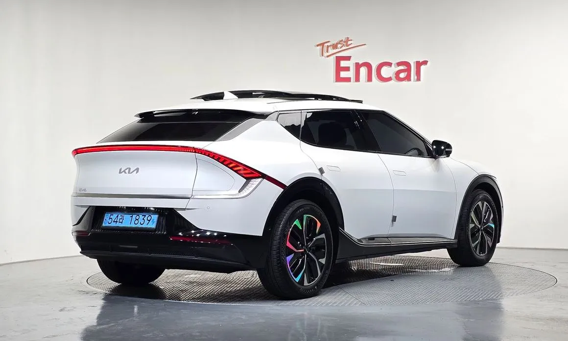 Kia EV6 — фото 2