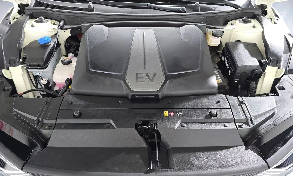 Kia EV6 — фото 6