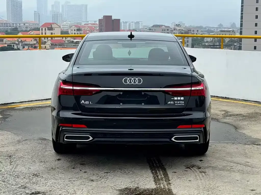 Audi A6L — фото 5