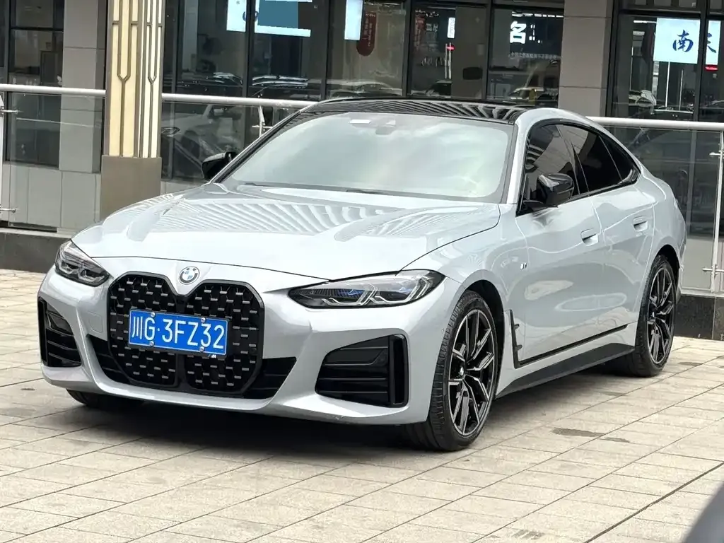 BMW 4 Series — фото 1
