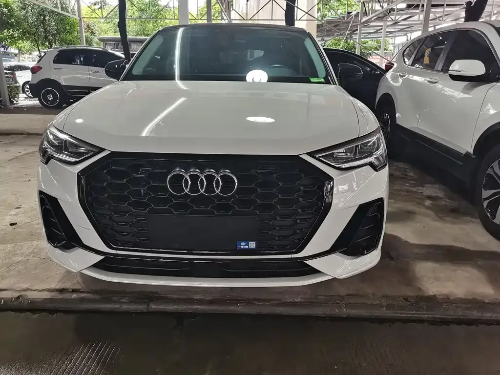 Audi Q3 Sportback — фото 3