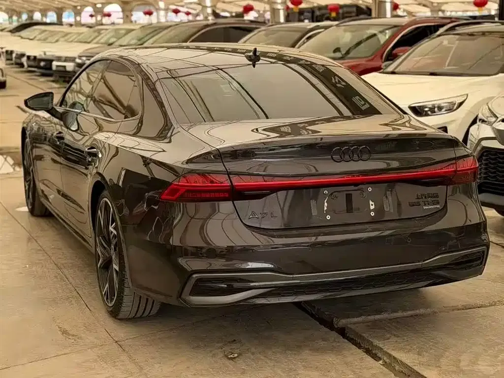 Audi A7L — фото 3