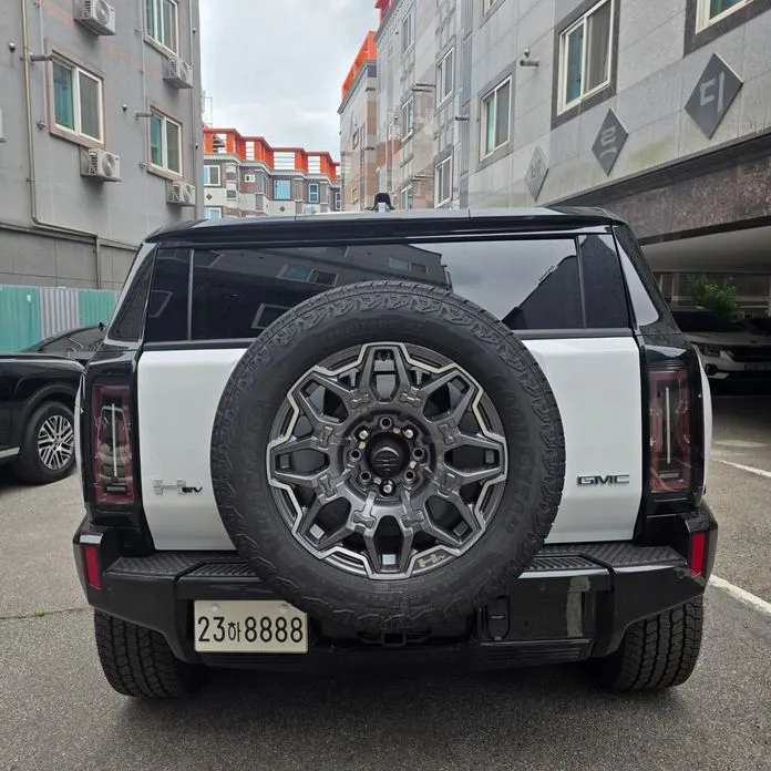 GMC Hummer EV 2026 из KR, фото 9