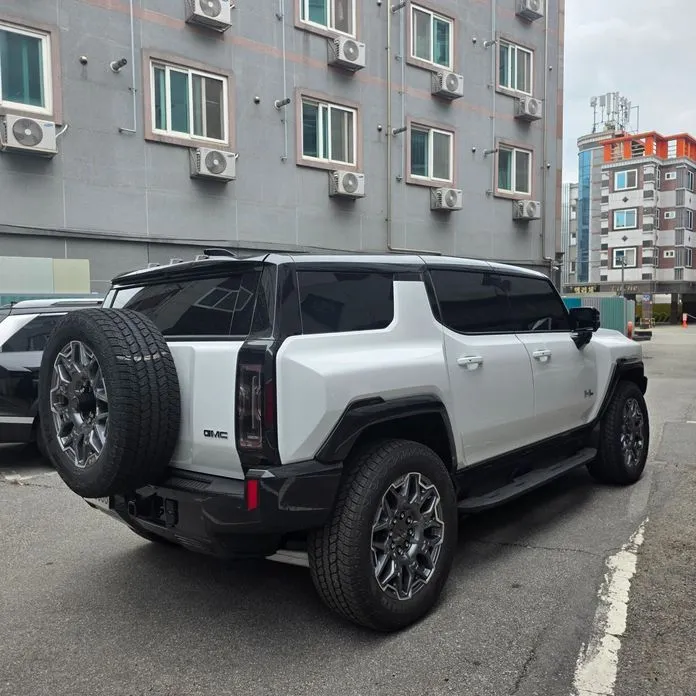 GMC Hummer EV 2026 из KR, фото 2