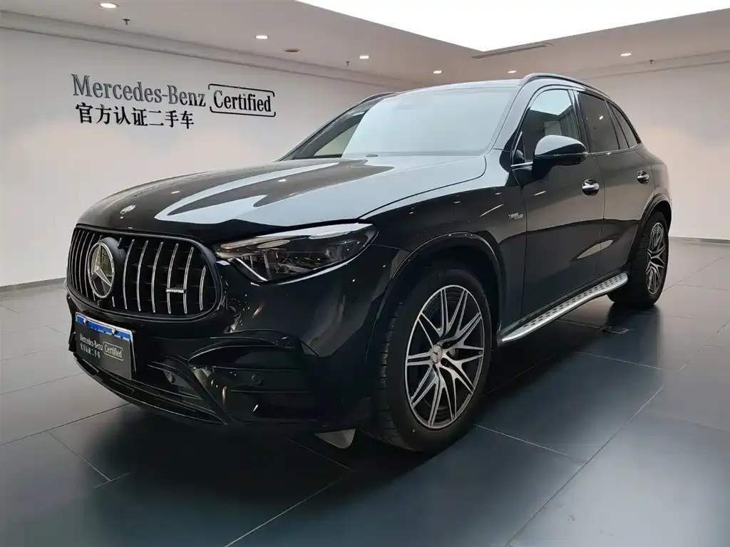Mercedes-Benz GLC AMG — фото 1