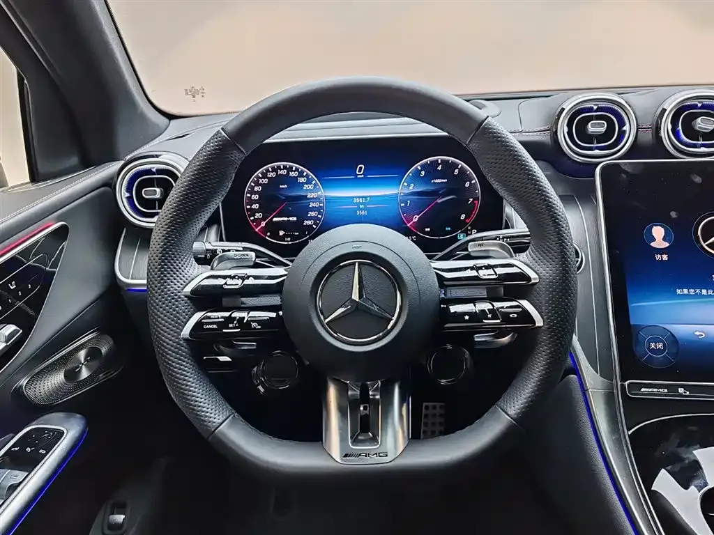 Mercedes-Benz GLC AMG — фото 3