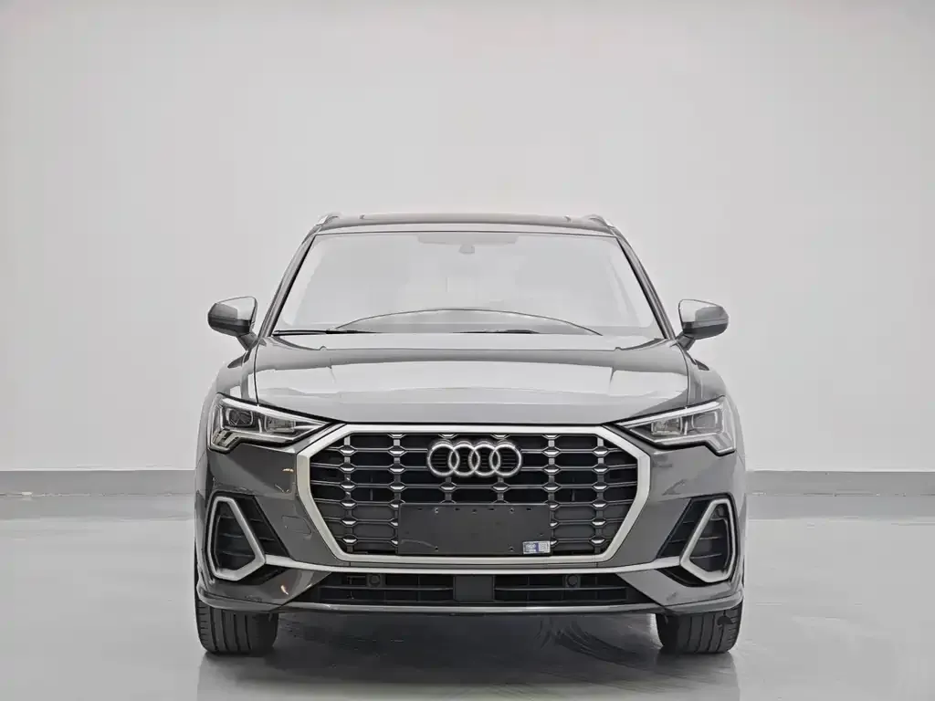 Audi Q3 — фото 2