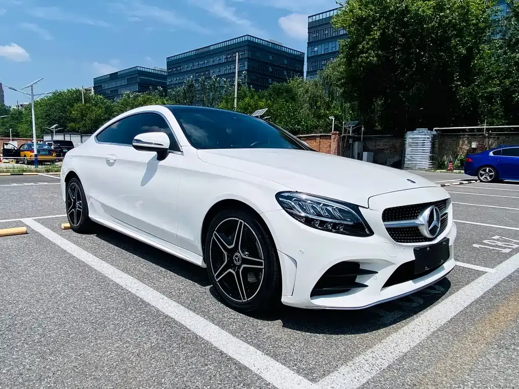 Mercedes-Benz C-Class (Import) — фото 1