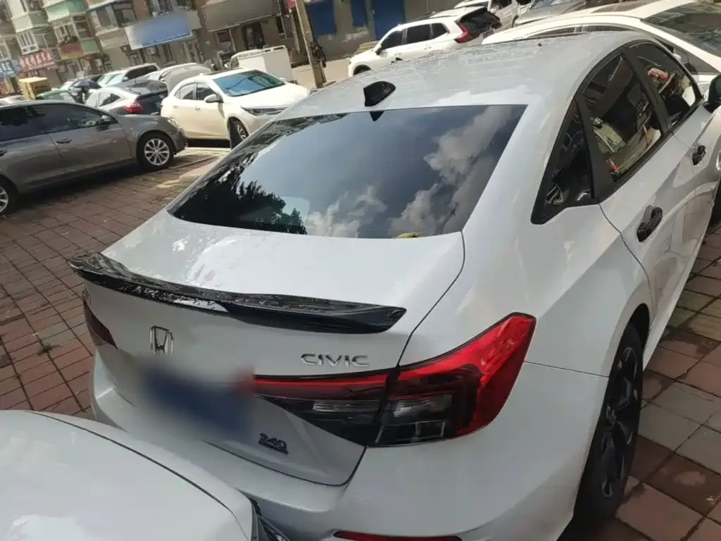 Honda Civic — фото 4