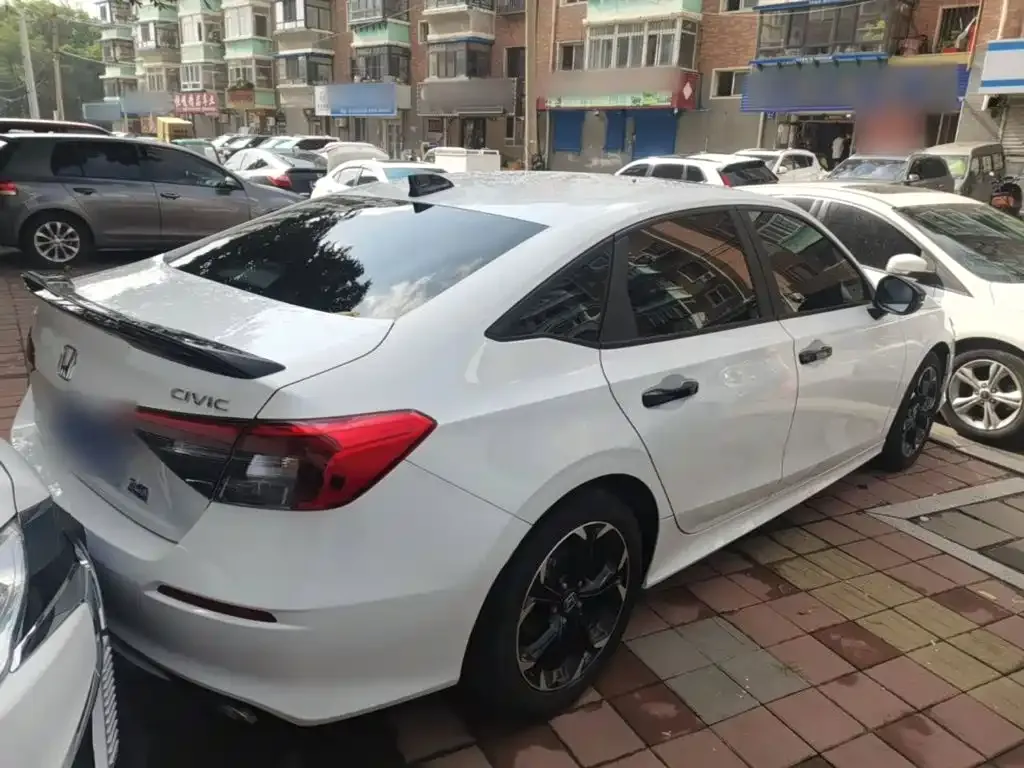 Honda Civic — фото 5