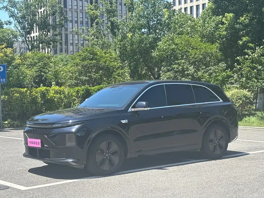 Li Auto L6