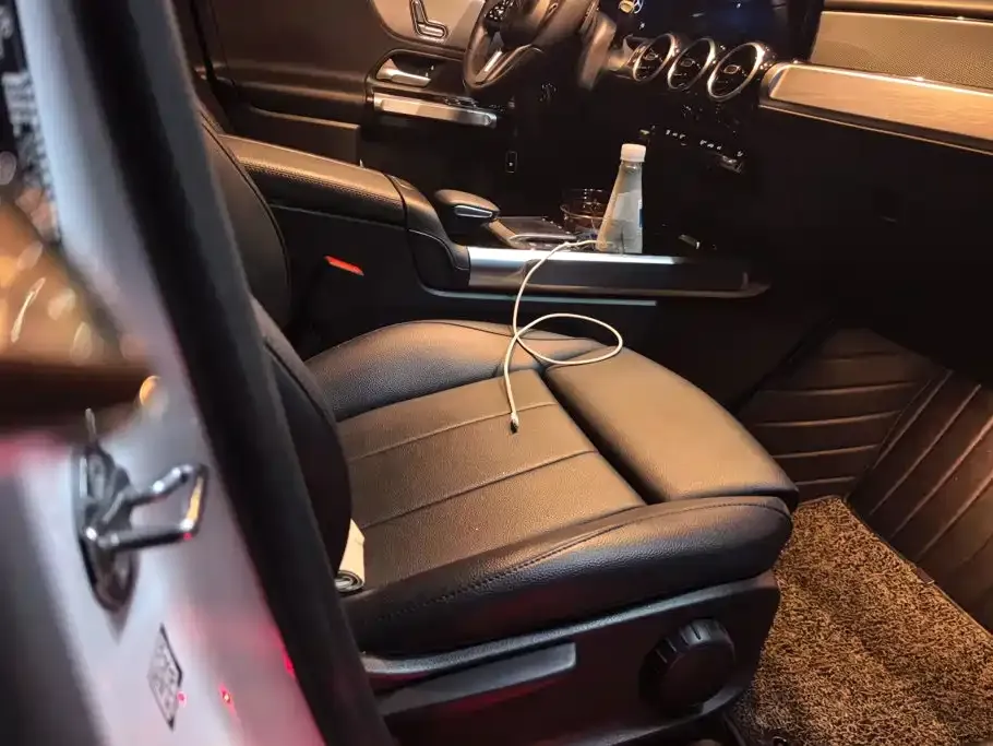 Mercedes-Benz GLB 2021 из CN, фото 10