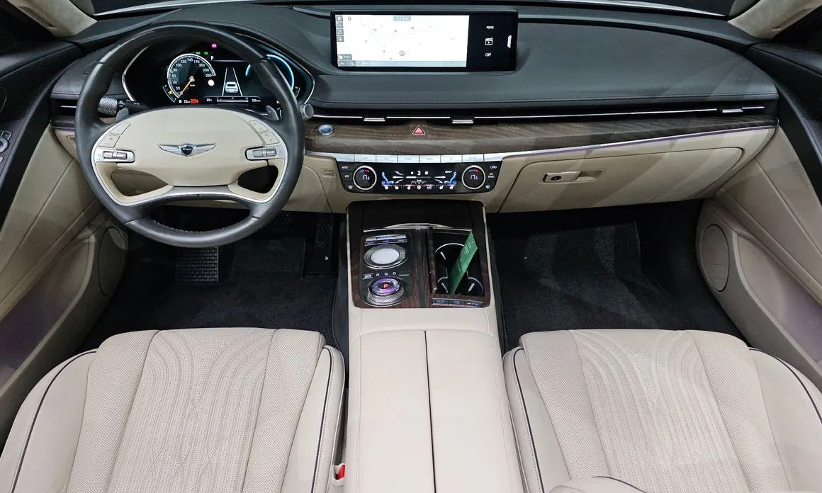 Genesis G80 — фото 10