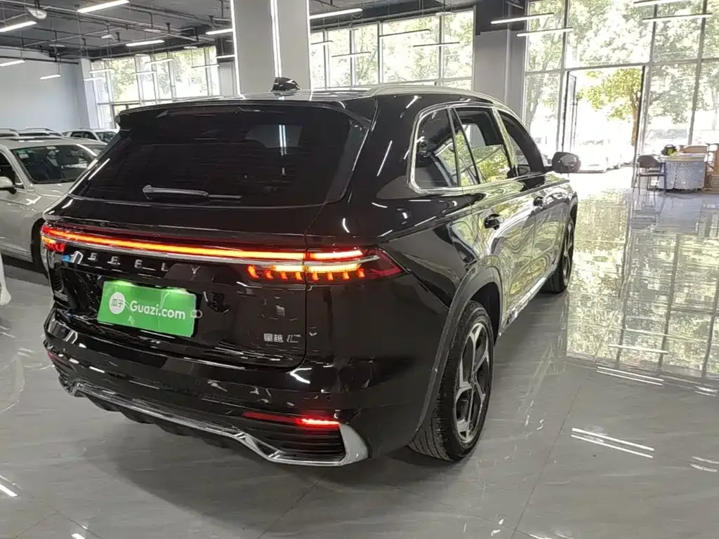 Geely Xingyue L — фото 7