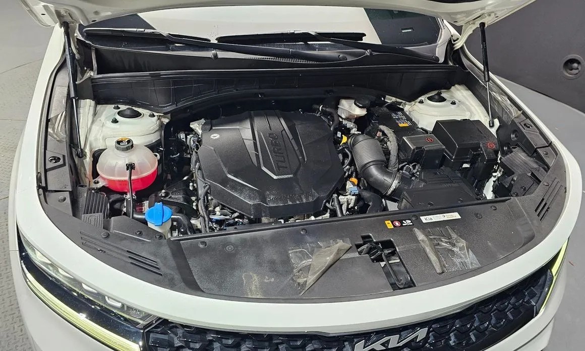 Kia Sorento — фото 10