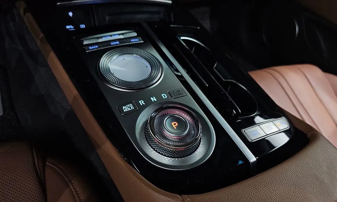 Genesis G80 — фото 9