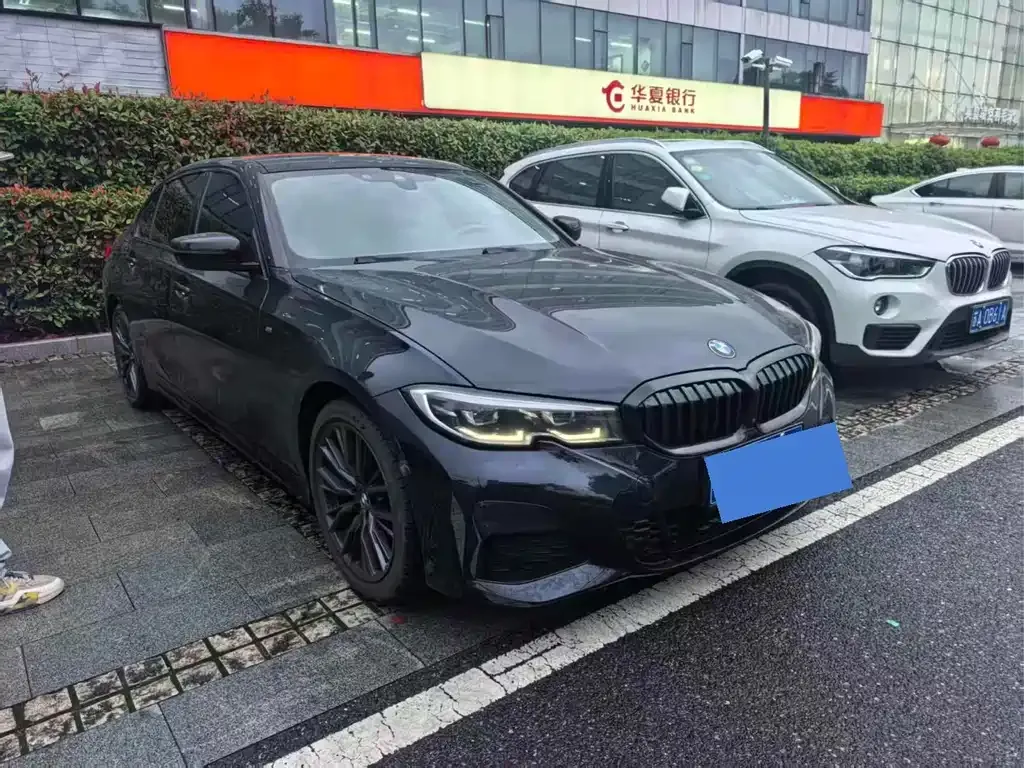 BMW 3 Series — фото 1