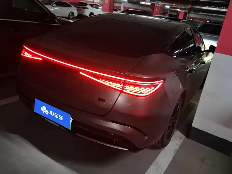 BYD Seal — фото 3