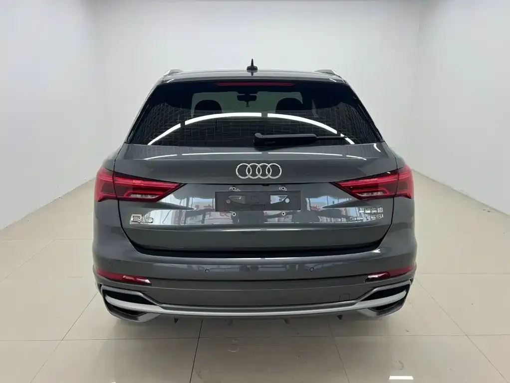Audi Q3 — фото 6