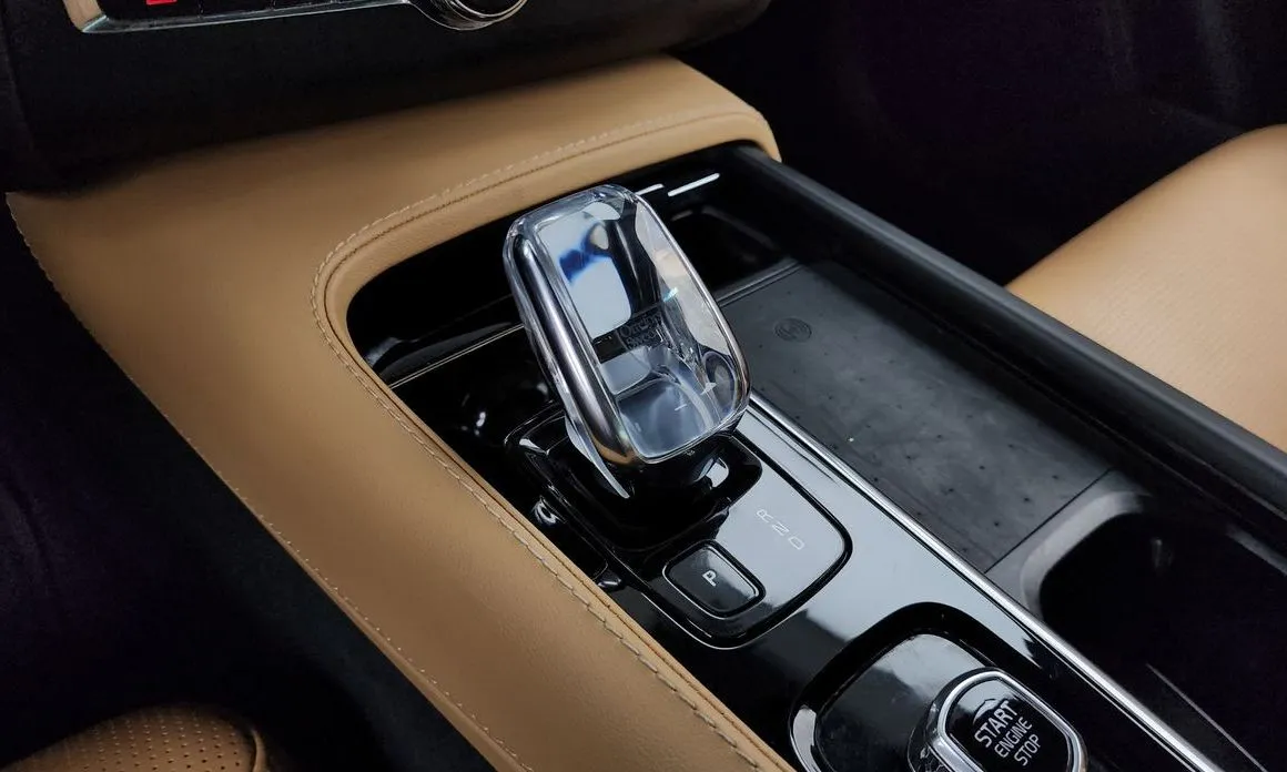 Volvo XC90 2021 из KR, фото 7