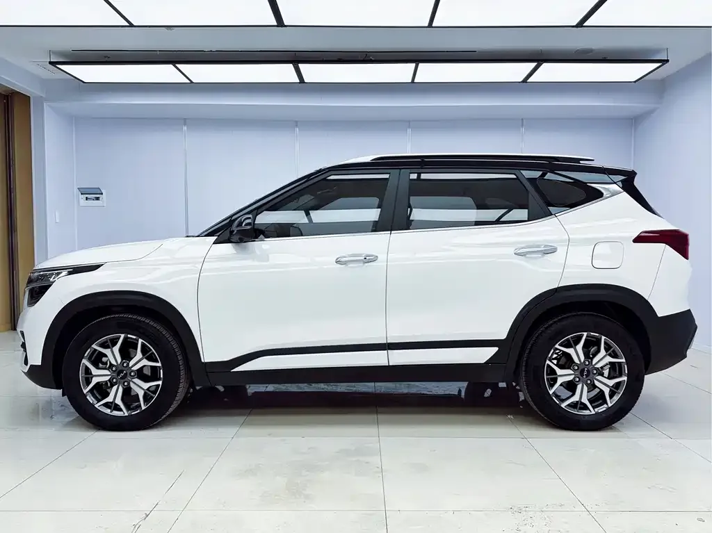 Kia KX3 — фото 4