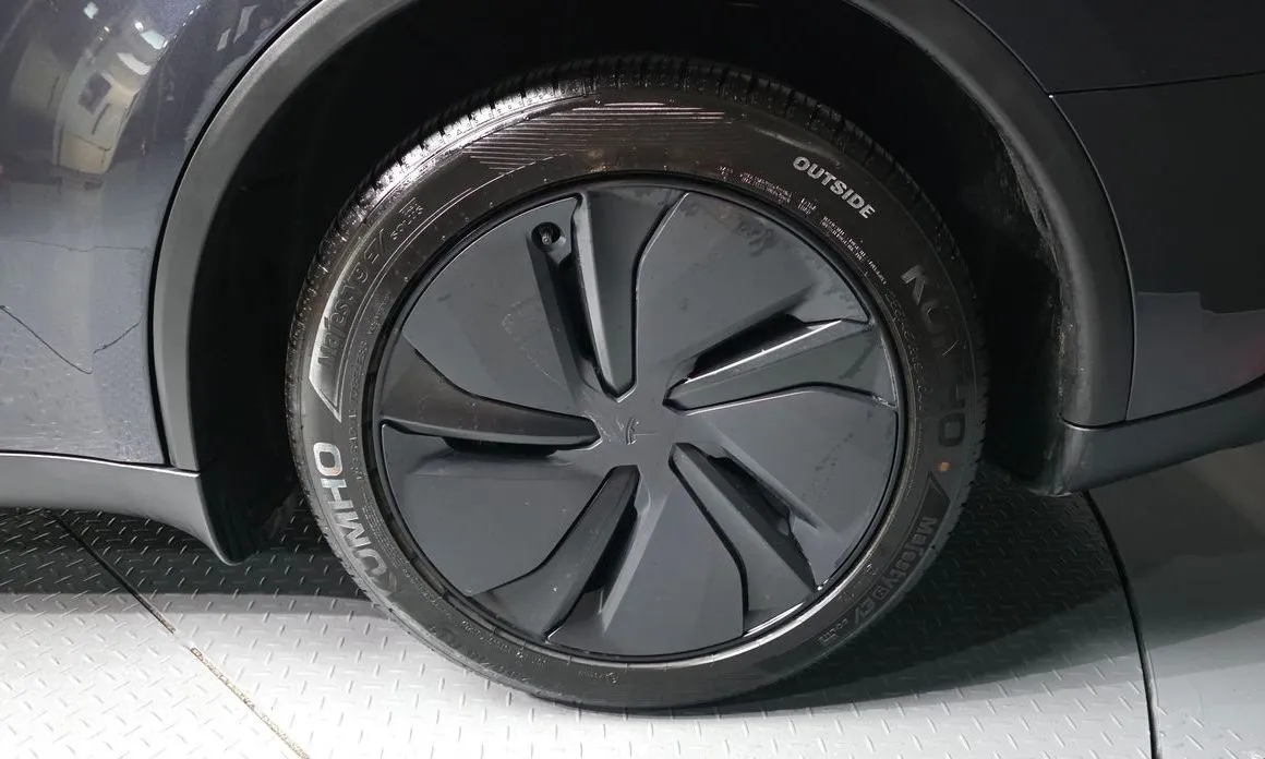 Tesla Model Y 2026 из KR, фото 8