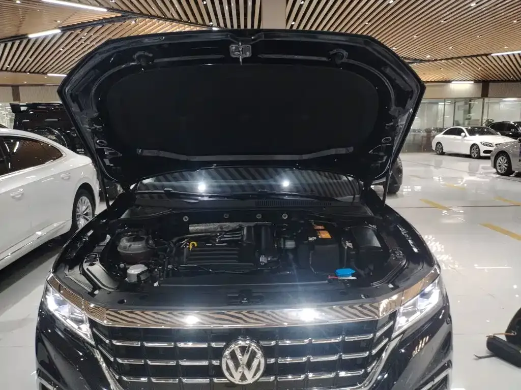 Volkswagen Passat — фото 5