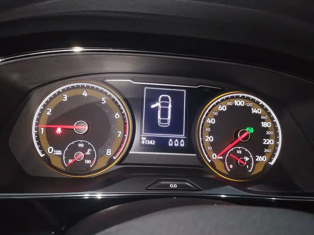 Volkswagen Passat — фото 4