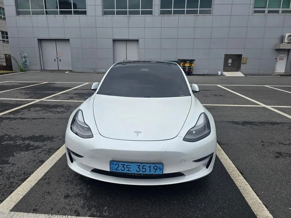 Tesla Model 3 — фото 8
