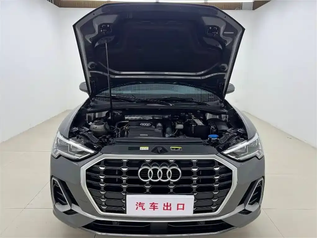Audi Q3 — фото 4