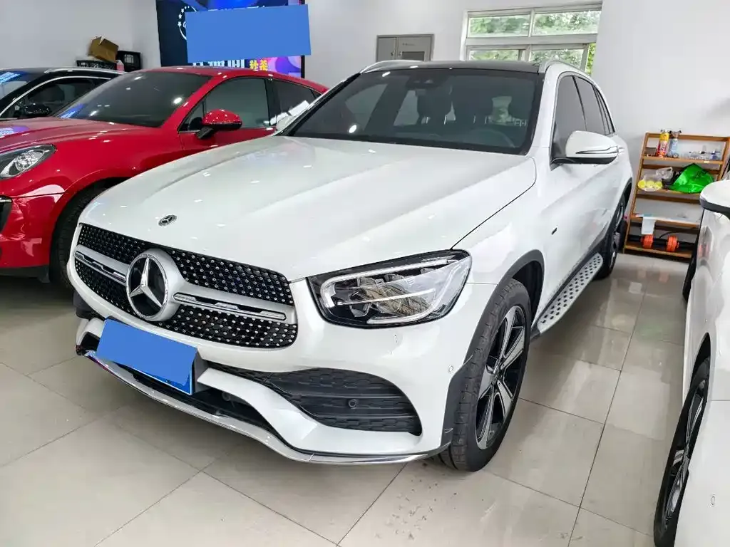 Mercedes-Benz GLC — фото 1