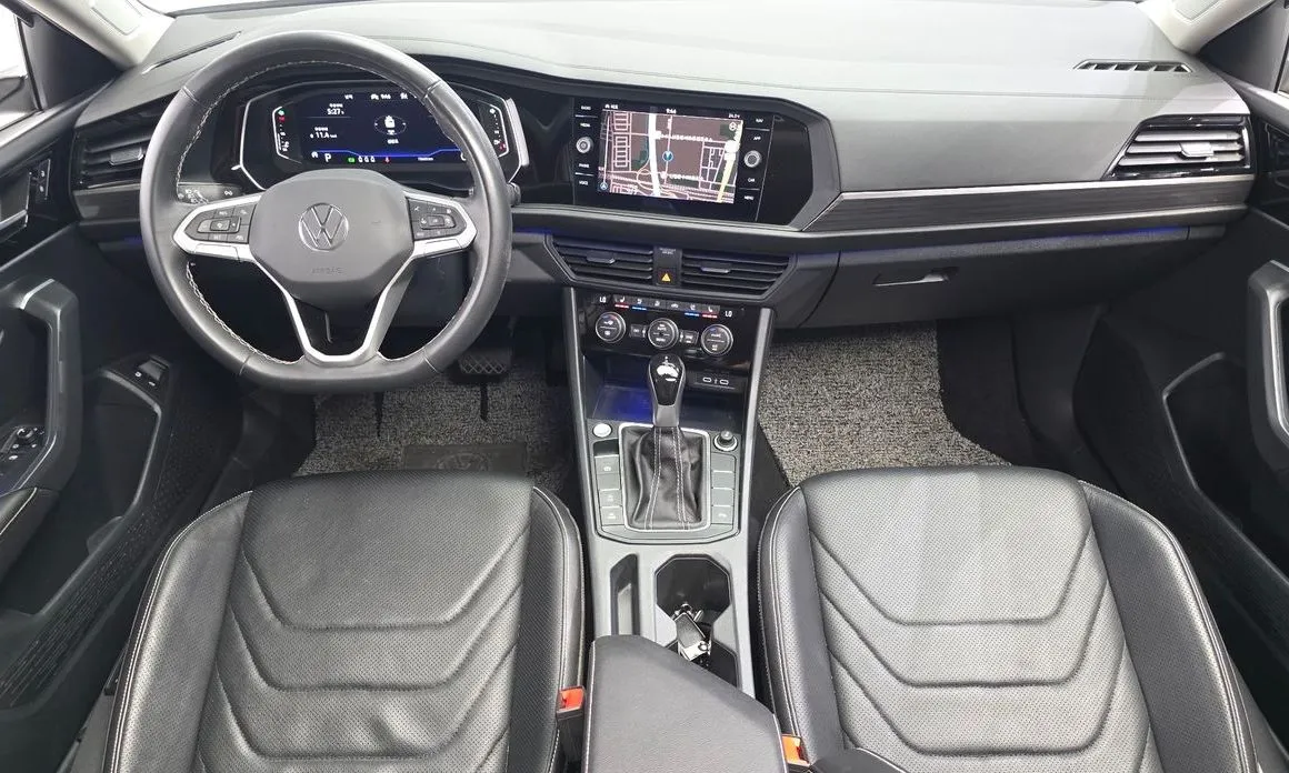 Volkswagen Jetta 2023 из KR, фото 8