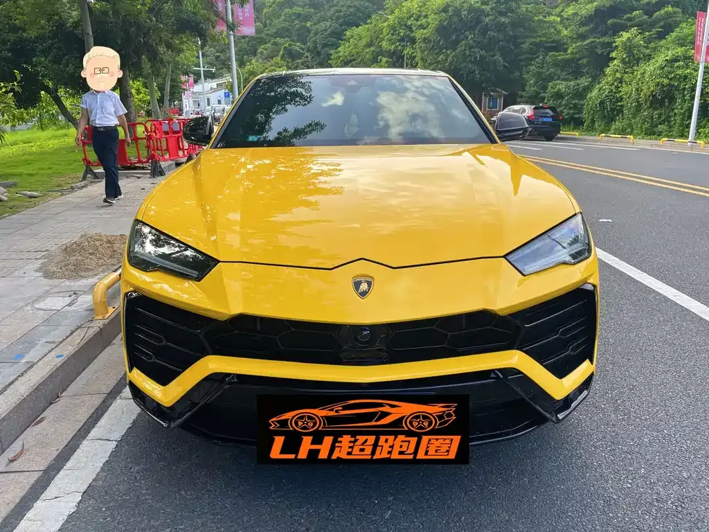 Lamborghini Urus — фото 8