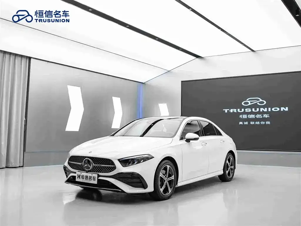 Mercedes-Benz A-Class — фото 9