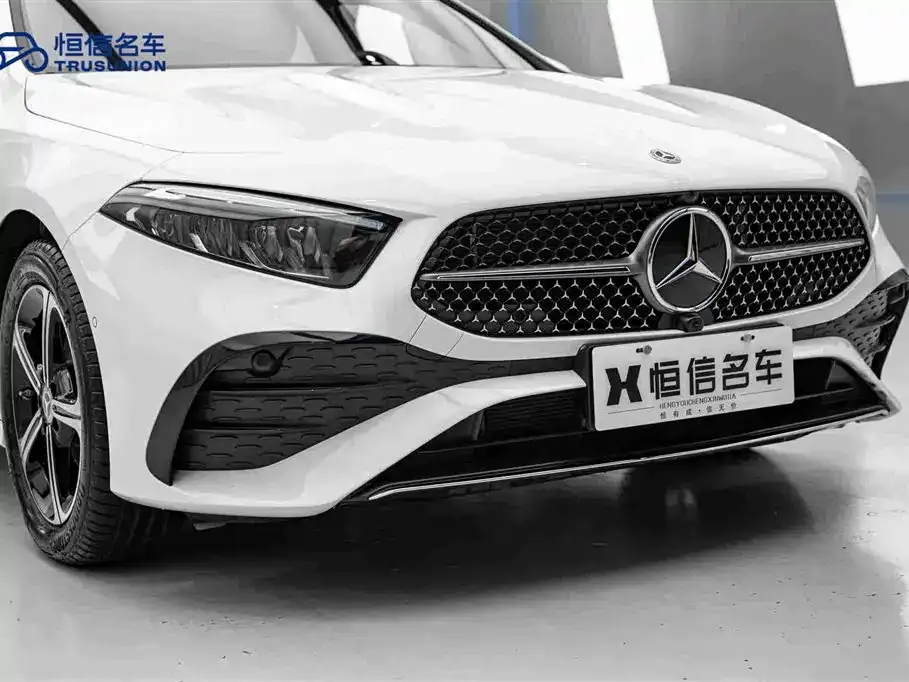 Mercedes-Benz A-Class — фото 10