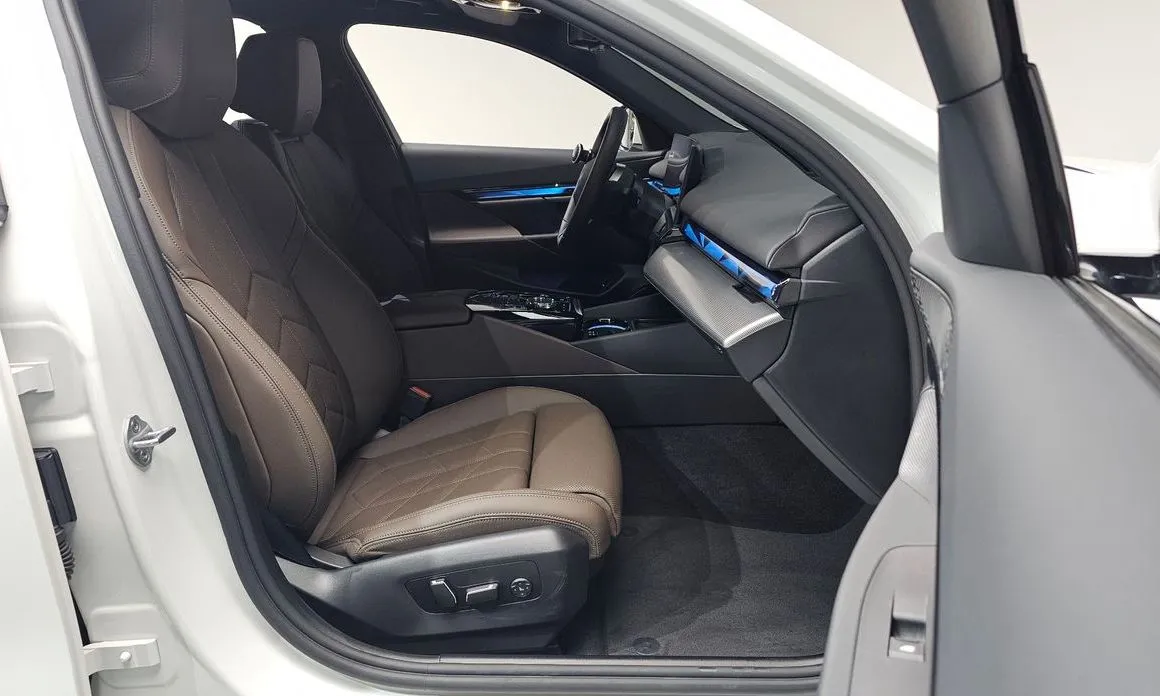 BMW i5 2025 из KR, фото 10