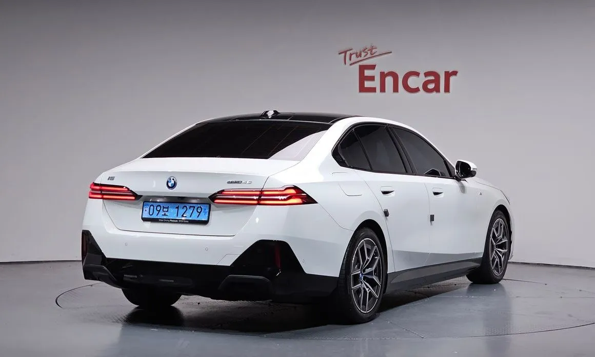 BMW i5 2025 из KR, фото 2