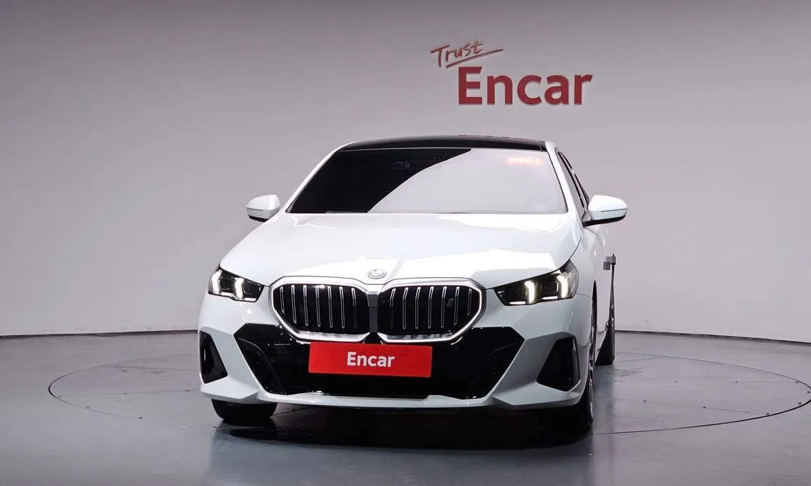 BMW i5 2025 из KR, фото 3