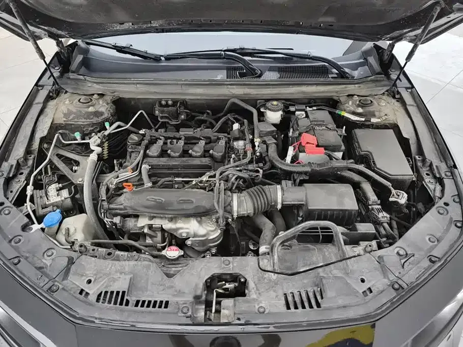 Honda Accord — фото 10