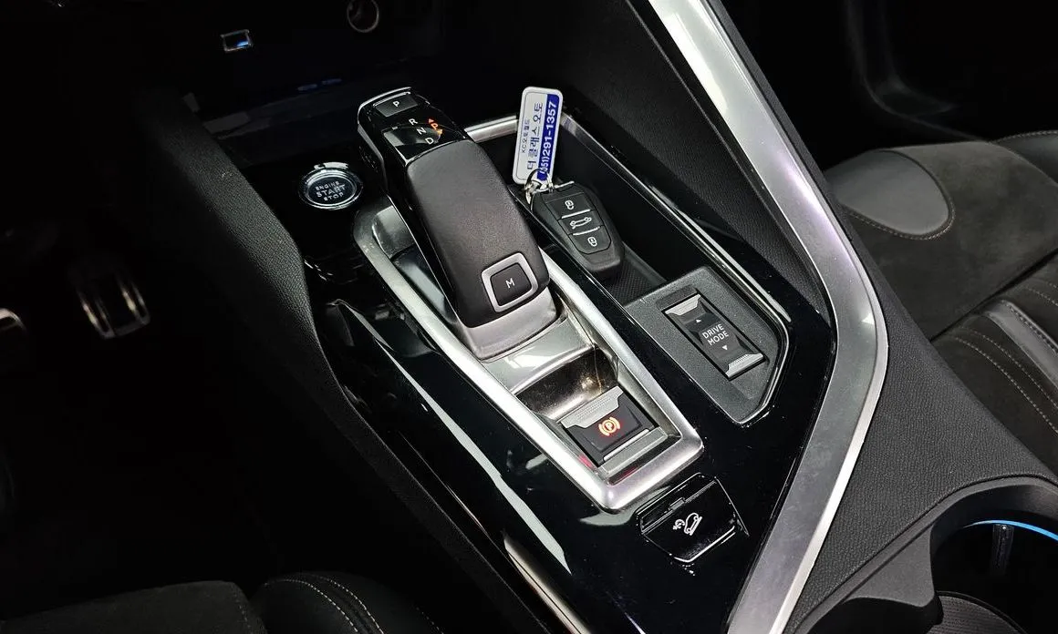 Peugeot 3008 2021 из KR, фото 4