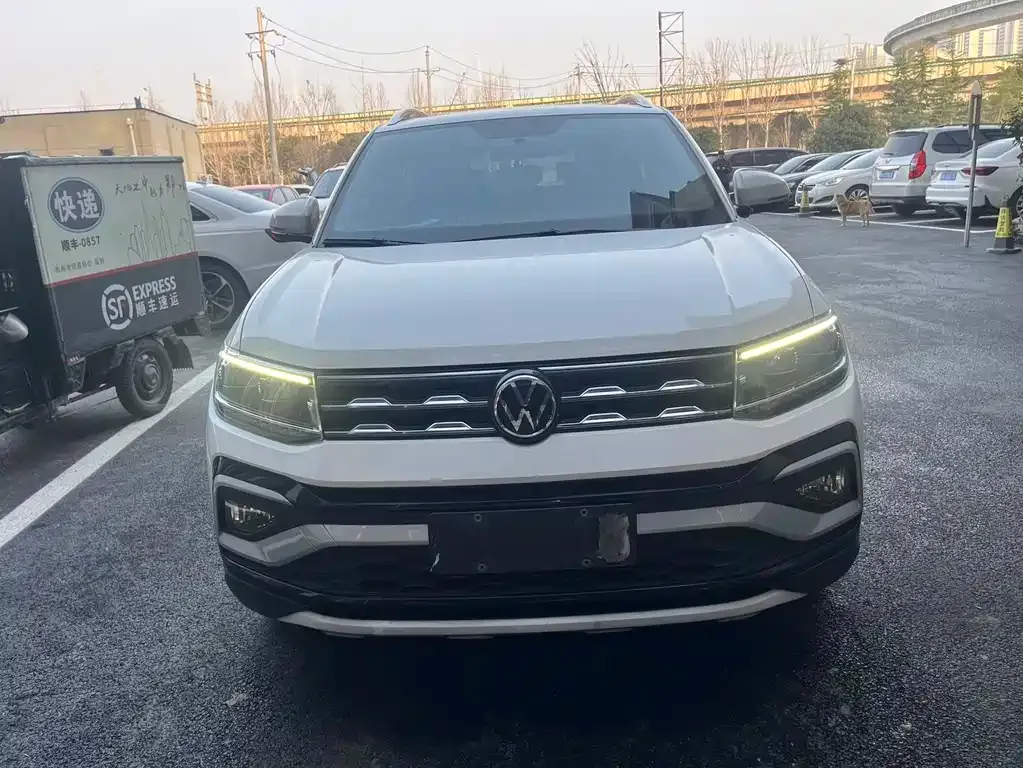 Volkswagen T-Cross — фото 3