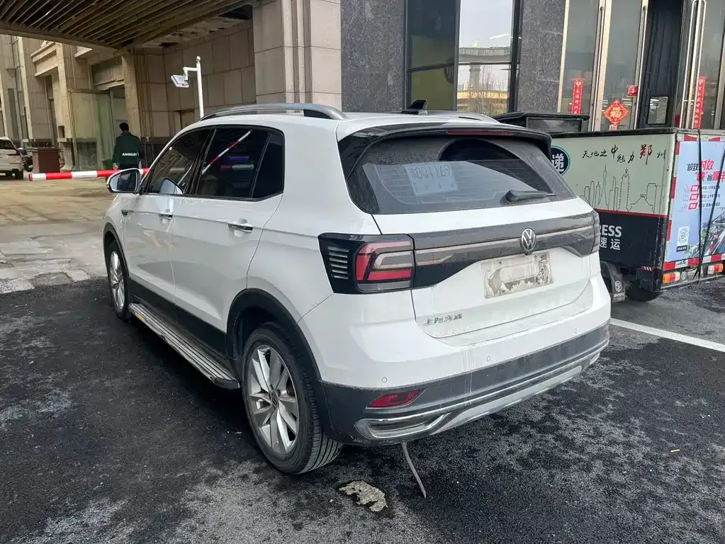 Volkswagen T-Cross — фото 6