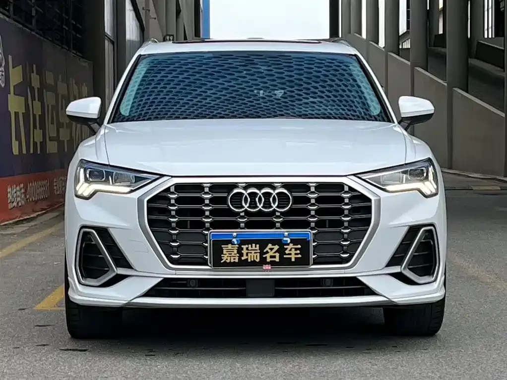 Audi Q3 — фото 3