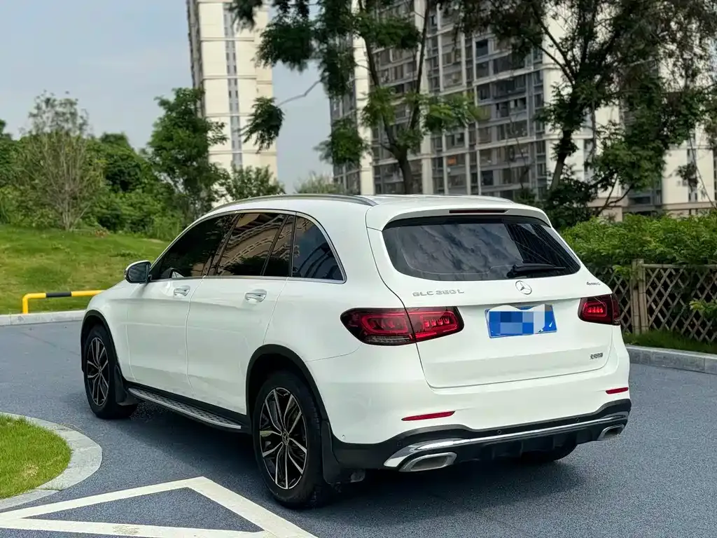 Mercedes-Benz GLC — фото 9